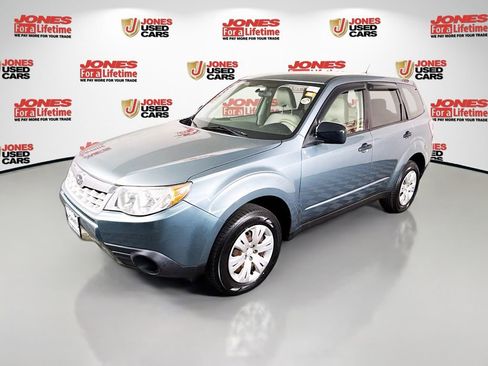 Used 2013 Subaru Forester 2.5X AWD/4WD image 10