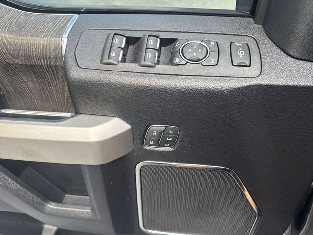 Used 2021 Ford F250 Lariat w/ Chrome Package AWD/4WD image 30