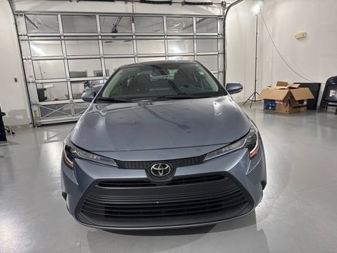 Used 2026 Toyota Corolla LE FWD image 2