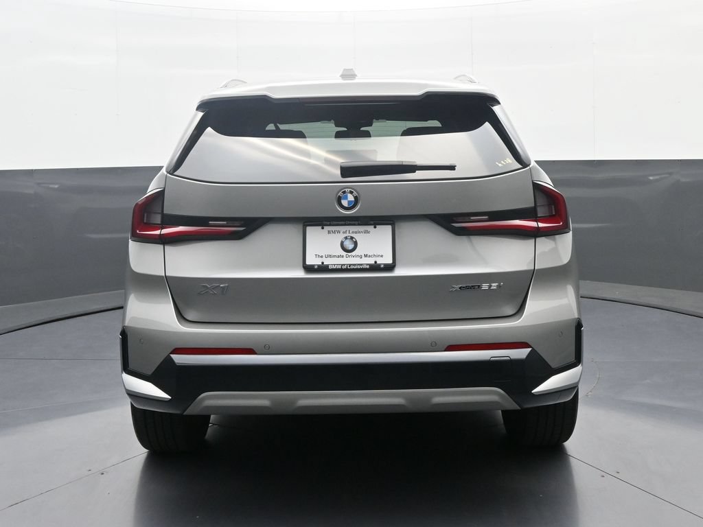 Used 2024 BMW X1 xDrive28i w/ Convenience Package AWD/4WD image 6