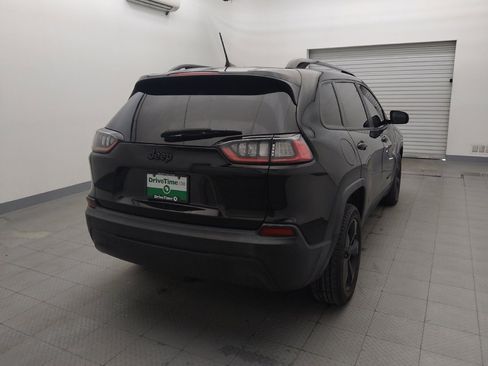Used 2021 Jeep Cherokee Latitude Plus image 7