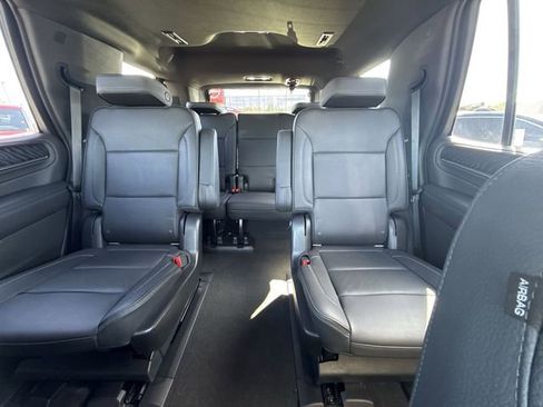Used 2022 GMC Yukon Denali AWD/4WD image 14