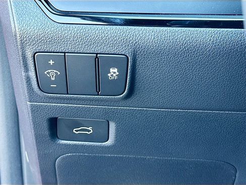 Certified 2025 Kia K5 GT-Line image 10