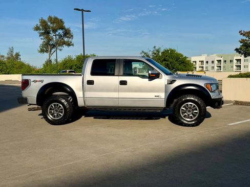 Used 2011 Ford F150 Raptor w/ Raptor Luxury Pkg image 3