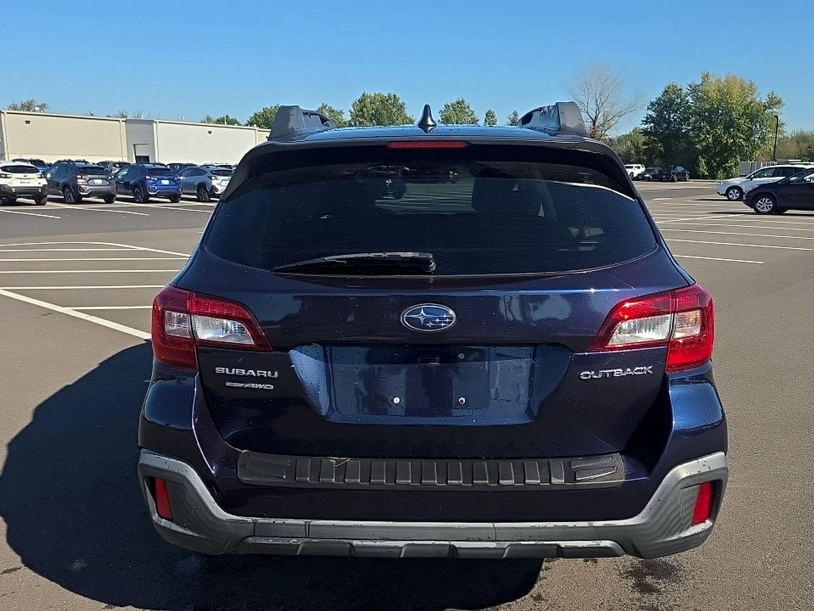 Used 2018 Subaru Outback 2.5i Limited AWD/4WD image 5