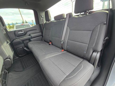 Used 2023 Chevrolet Silverado 1500 Custom image 21