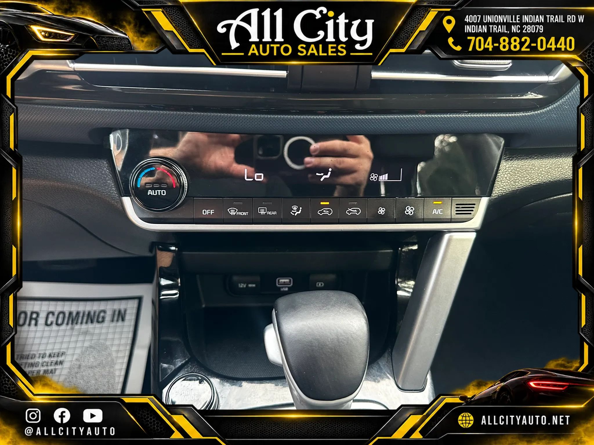 Used 2022 Kia Seltos S AWD/4WD image 22