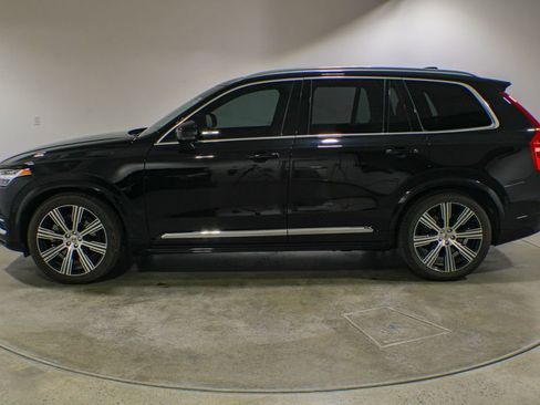 Used 2023 Volvo XC90 B6 Ultimate AWD/4WD image 2