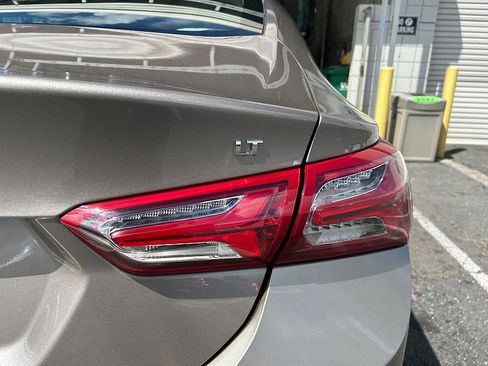 Used 2024 Chevrolet Malibu LT image 54