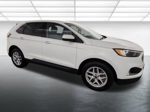 Certified 2023 Ford Edge SEL w/ Convenience Package AWD/4WD image 9