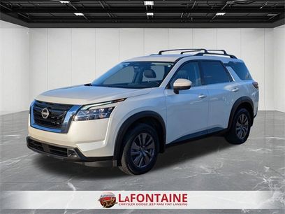 Used 2022 Nissan Pathfinder SV