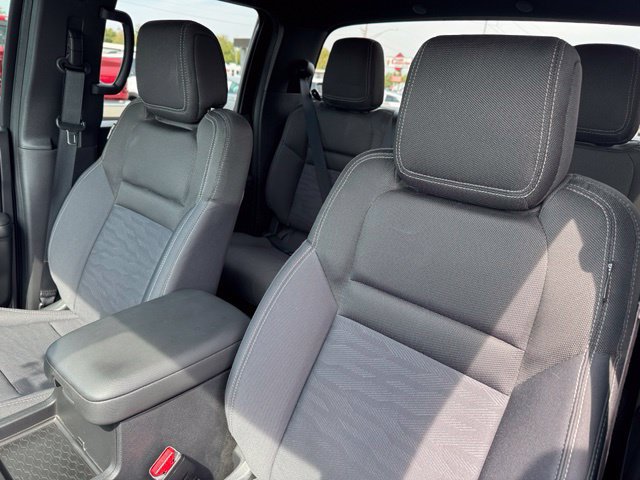 Used 2023 Nissan Frontier SV w/ Midnight Edition Package AWD/4WD image 11