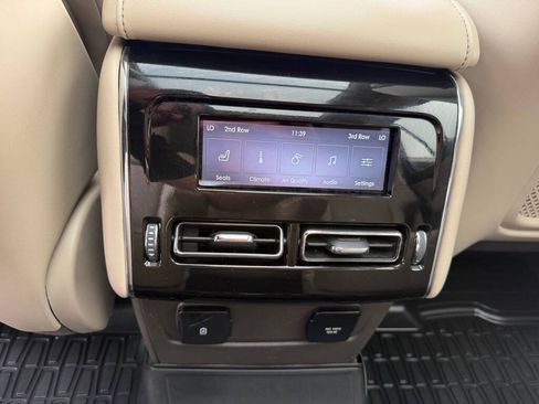 Used 2022 Lincoln Aviator Reserve w/ Elements Package Plus AWD/4WD image 37