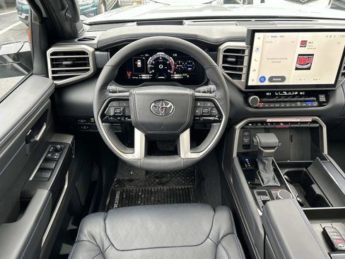 Used 2026 Toyota Sequoia Platinum image 9