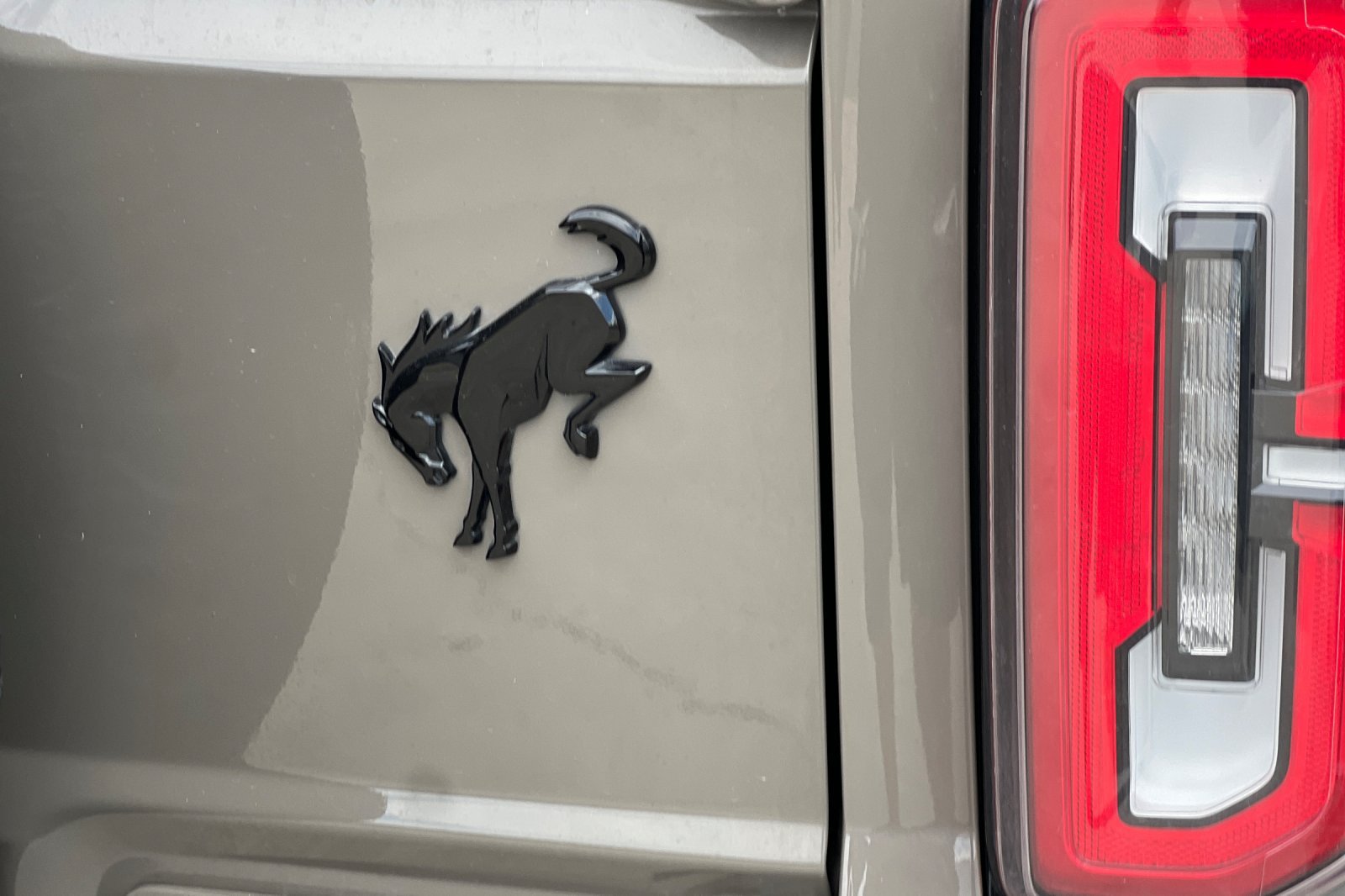 Used 2025 Ford Bronco Outer Banks AWD/4WD image 24
