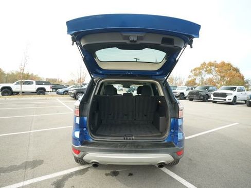 Used 2017 Ford Escape SE w/ SE Cold Weather Package image 18