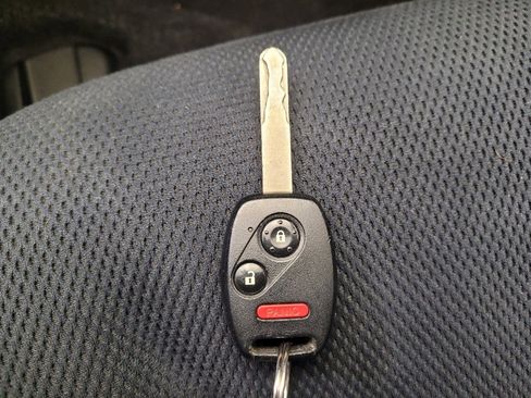 Used 2013 Honda Fit Sport image 32