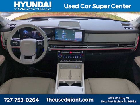 Used 2025 Hyundai Santa Fe Calligraphy FWD image 18