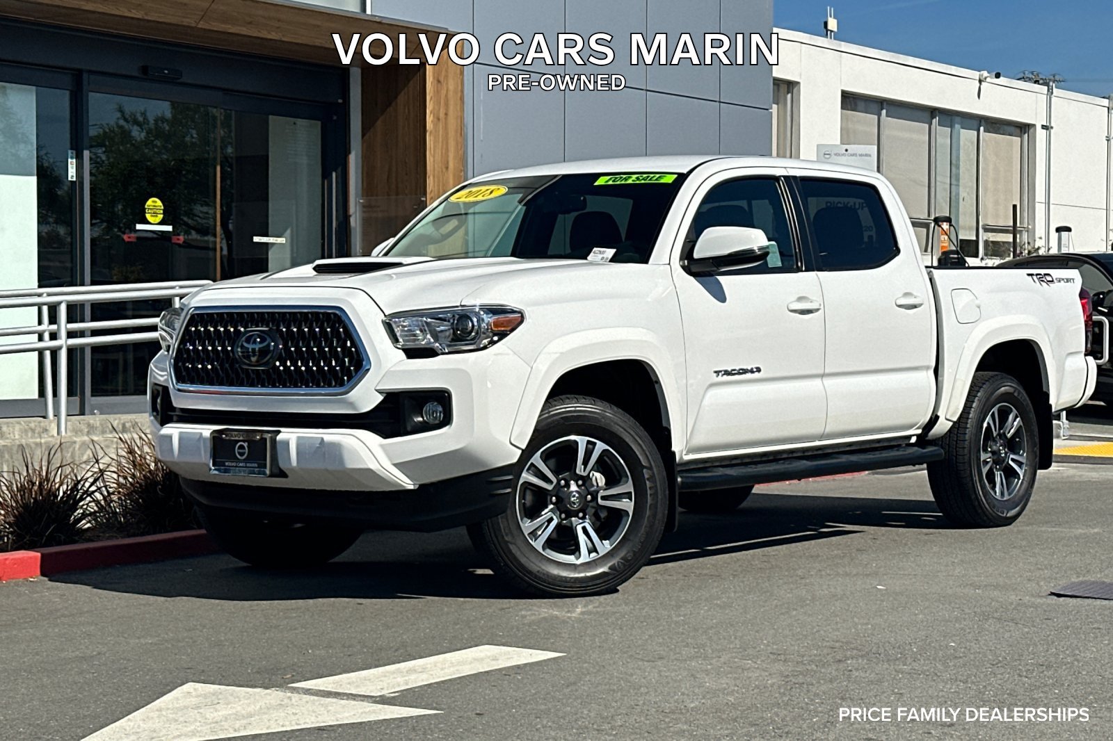 Used 2018 Toyota Tacoma TRD Sport w/ Technology Package RWD image 1