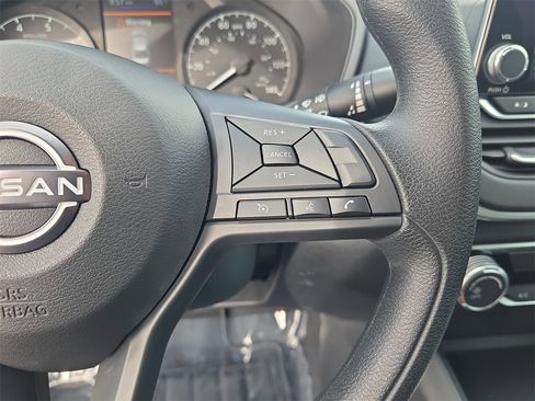 Certified 2025 Nissan Altima 2.5 S image 17