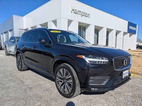 Used 2020 Volvo XC90 T5 Momentum w/ Protection Package Premier image 2