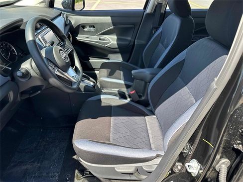 New 2025 Nissan Versa SV w/ Trunk Package image 9