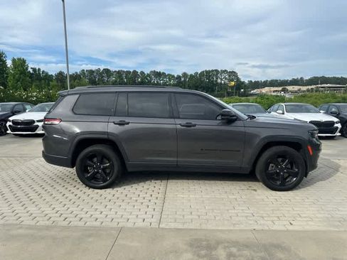 Used 2022 Jeep Grand Cherokee L Limited w/ Luxury Tech Group II AWD/4WD image 6