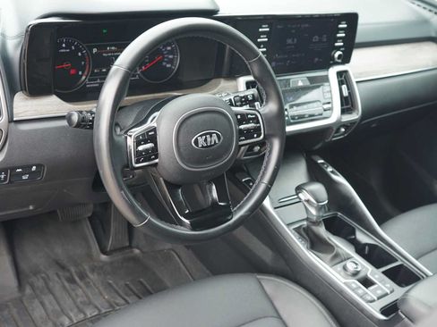 Used 2021 Kia Sorento EX AWD/4WD image 8