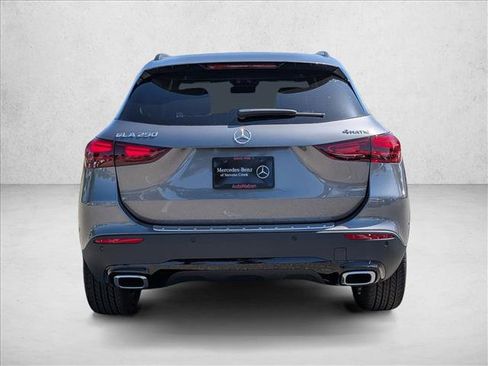New 2026 Mercedes-Benz GLA 250 4MATIC image 8