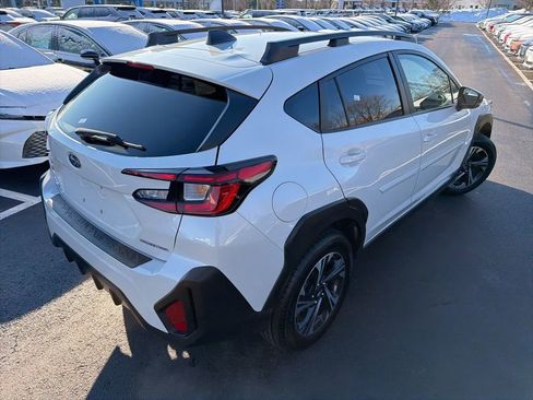 Used 2024 Subaru Crosstrek 2.0i Premium image 6