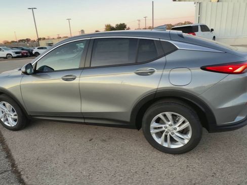 New 2026 Buick Envista Preferred w/ Convenience II Package image 6