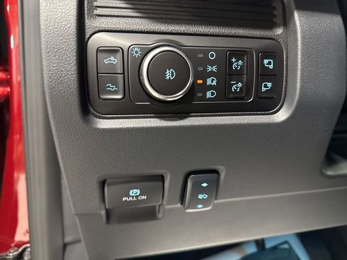 New 2026 Ford F250 Platinum AWD/4WD image 23