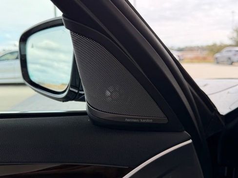 Used 2019 BMW 540i w/ Convenience Package image 16