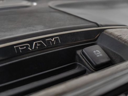 Used 2020 RAM 3500 Limited image 27