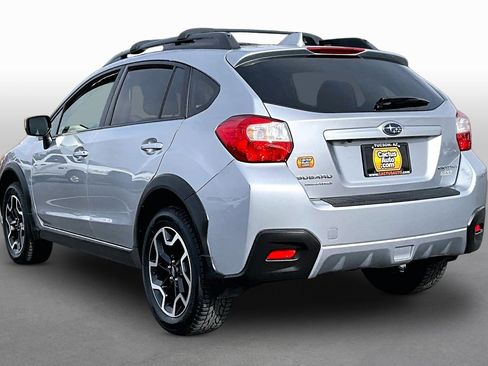 Used 2017 Subaru Crosstrek 2.0i Premium image 11