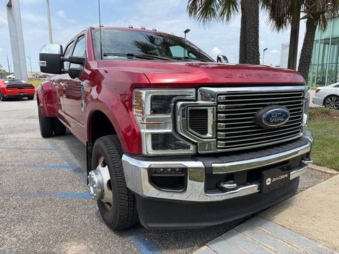 Used 2022 Ford F350 King Ranch w/ King Ranch Ultimate Package AWD/4WD image 2