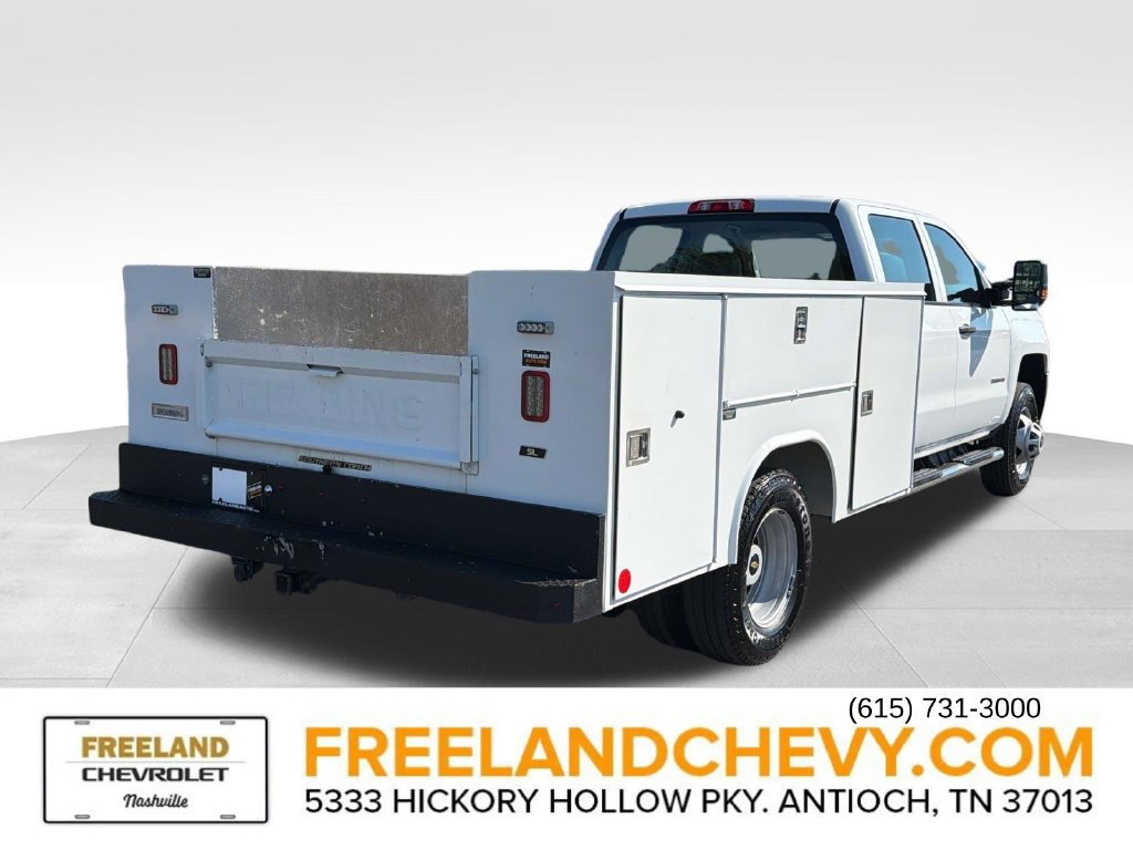 Used 2019 Chevrolet Silverado 3500 W/T w/ WT Convenience Package RWD image 3