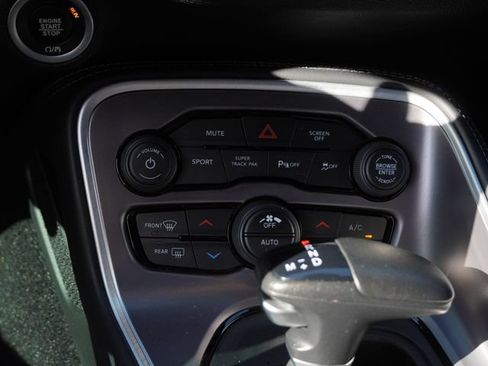 Used 2021 Dodge Challenger GT RWD image 18