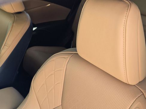 New 2026 Lexus RX 350h AWD/4WD image 17