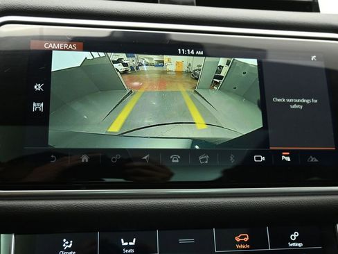 Used 2020 Land Rover Range Rover Sport HSE image 17