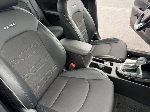 Used 2023 Kia Forte GT-Line w/ GT-Line Premium Package image 22