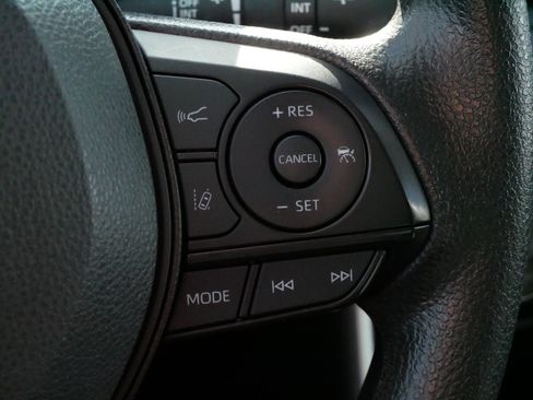 Certified 2024 Toyota RAV4 XLE image 25