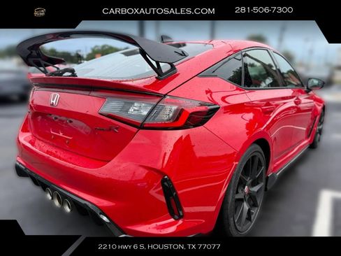 Used 2025 Honda Civic Type R image 5