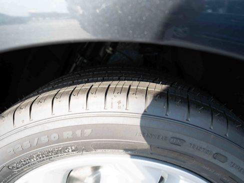 New 2025 Honda Accord LX image 29