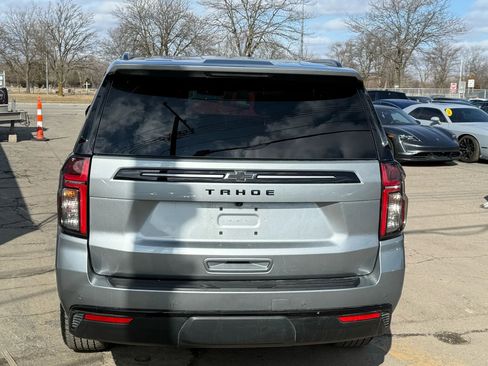 Used 2024 Chevrolet Tahoe Z71 w/ Luxury Package AWD/4WD image 7