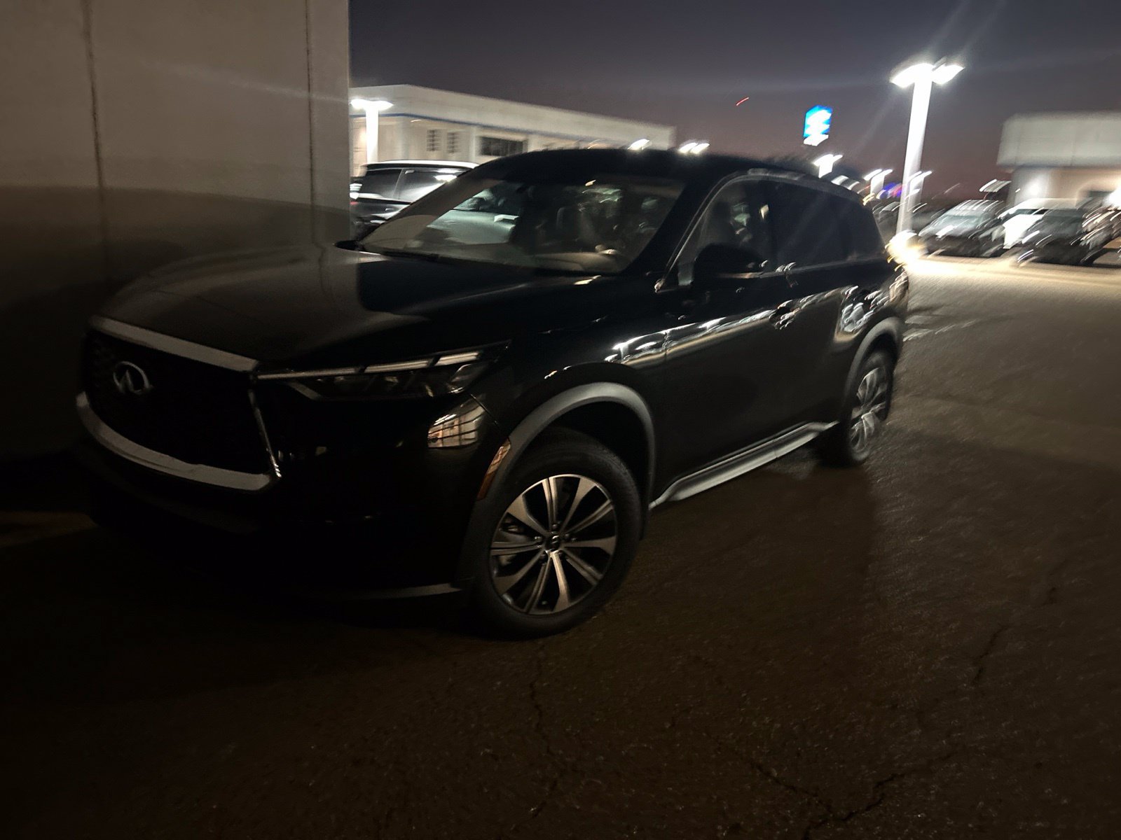 Certified 2024 INFINITI QX60 Pure FWD image 2