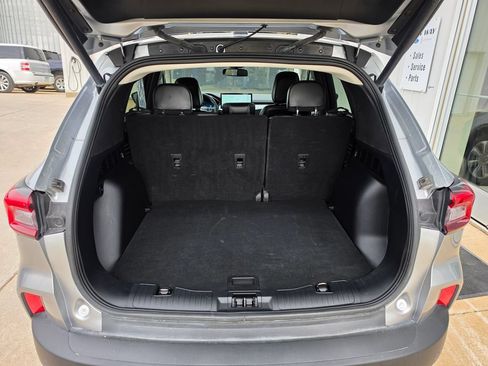 Used 2023 Ford Escape Platinum AWD/4WD image 11