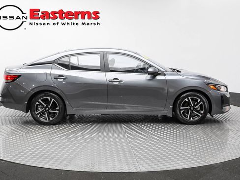 Used 2024 Nissan Sentra SV image 5