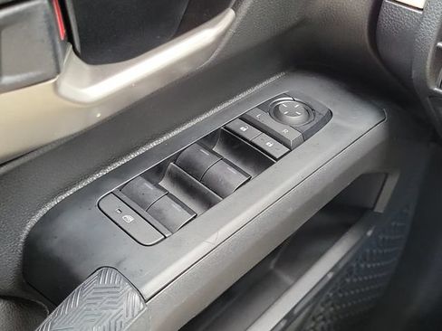 Used 2024 Toyota Tacoma TRD Sport RWD image 16
