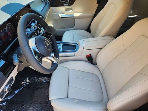 New 2026 Mercedes-Benz GLA 250 4MATIC image 12